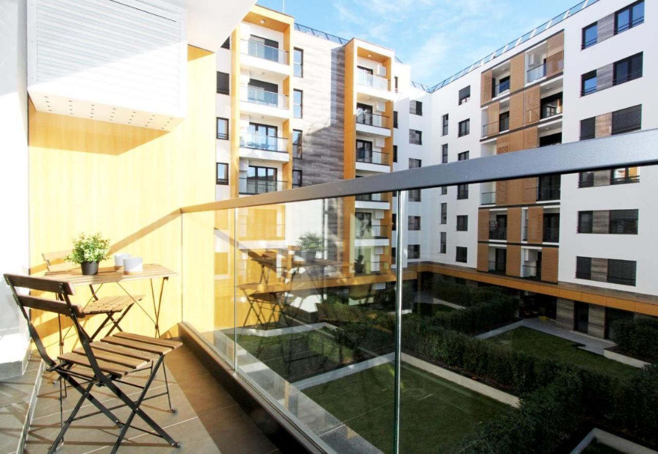 Apartment Sun City 2 Белград Екстериор снимка